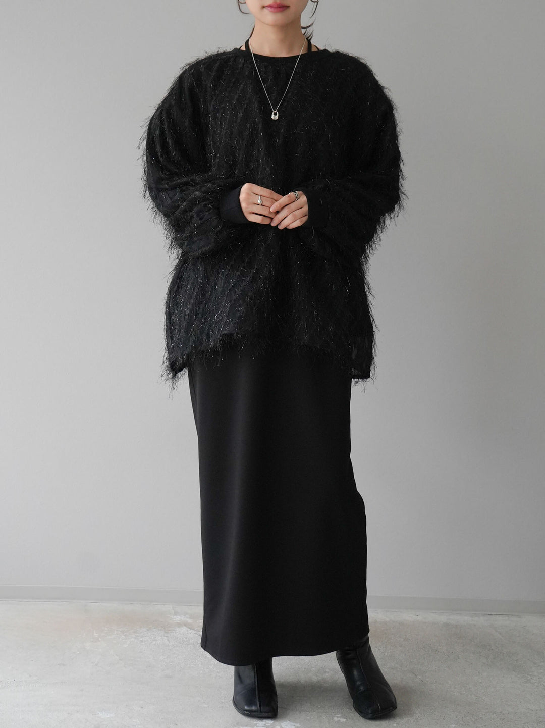 【預購】流蘇薄紗多層抓絨套頭衫/黑