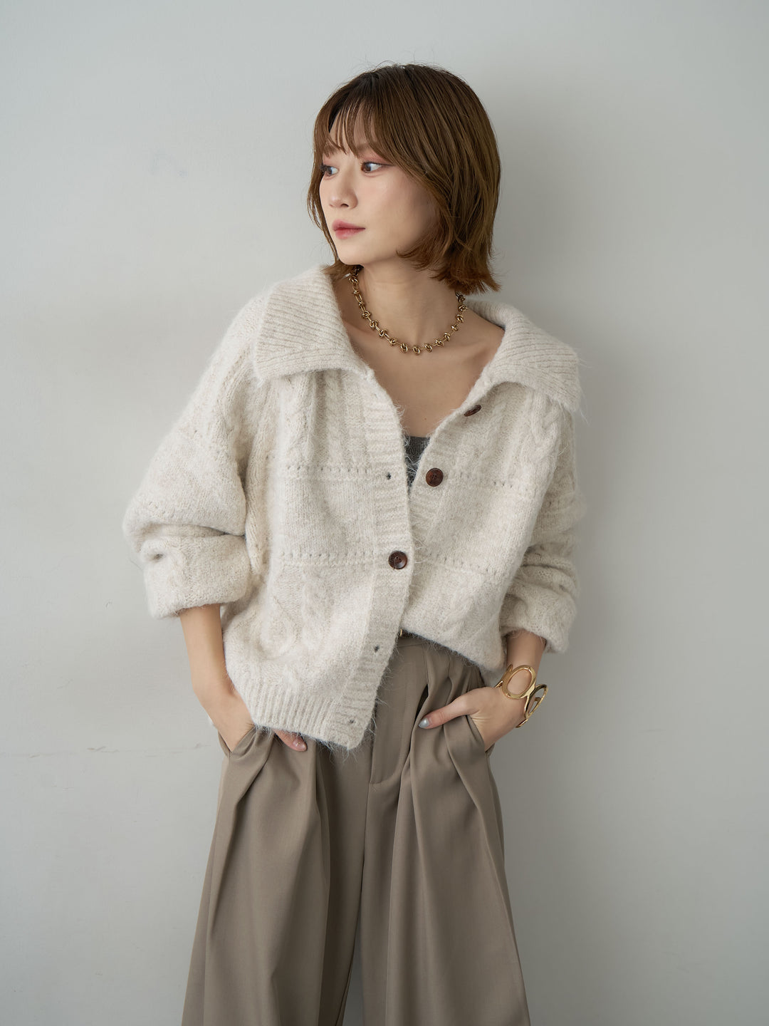 [SET]ビッグカラーケーブルシャギーカーディガン+ツイルタックワイドパンツ(2set)