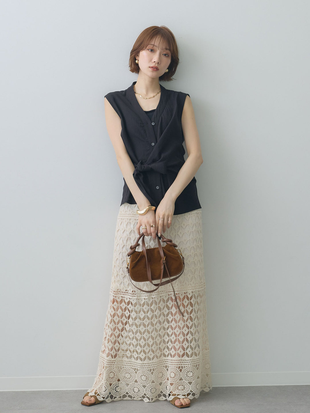 [SET]巻きデザインノースリブラウス+クロシェレースIラインスカート(2set)