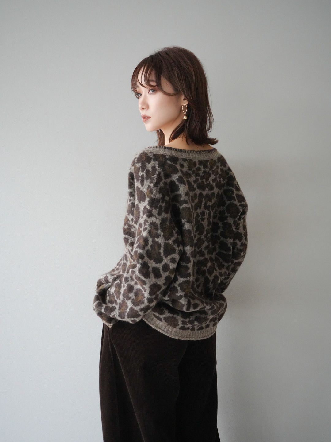 [予約]アニマル柄ステッチニットカーディガン/khaki