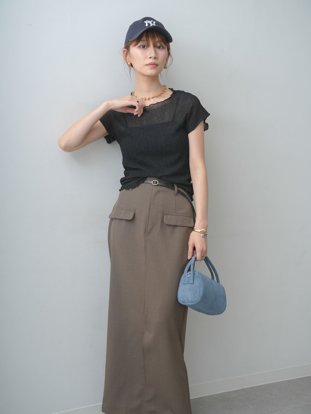 [SET]シャーリングシアーバックオープンフレンチトップス+クレープデシンフラップ付きストレートスカート(2set)