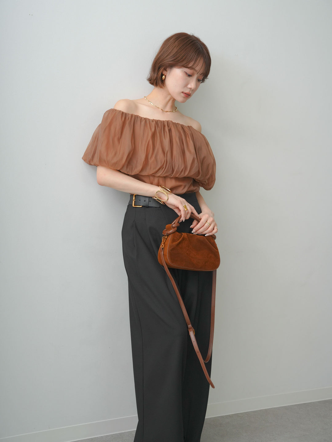 【套裝】透視褶皺露肩上衣+不對稱繫帶寬褲（兩件套）