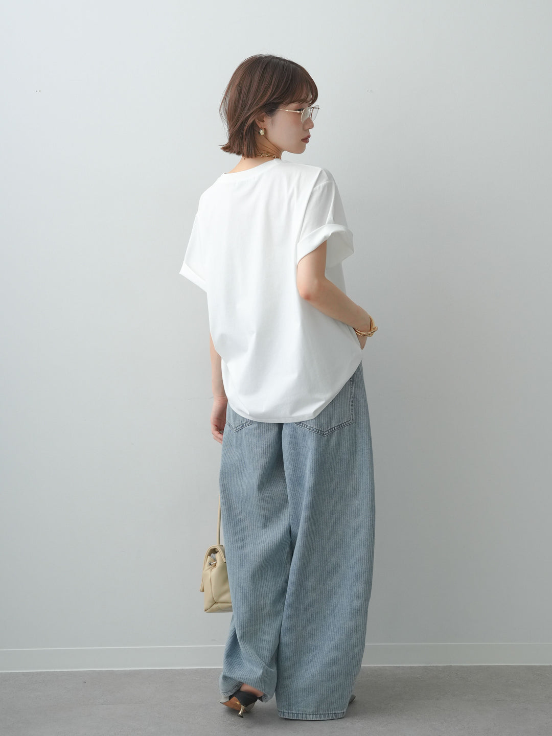 [SET]クールタッチアートロゴオーバーTEE+ニュアンスウォッシュカーブデニム(2set)