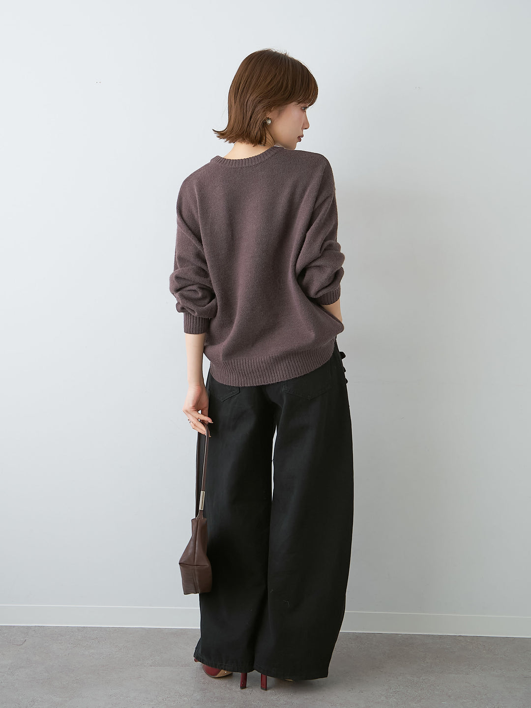 [SET]アルパカタッチ刺繍レースロゴニットプルオーバー+ナポレオンコットンカーブパンツ(2set)