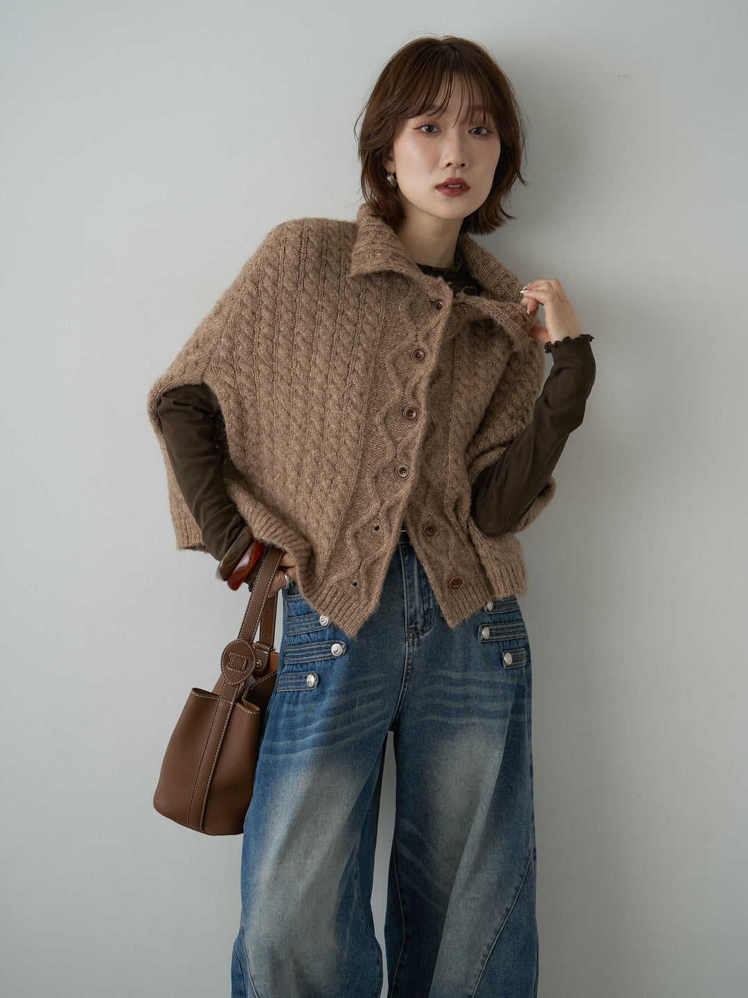 [予約]ケーブルケープニットトップス/brown