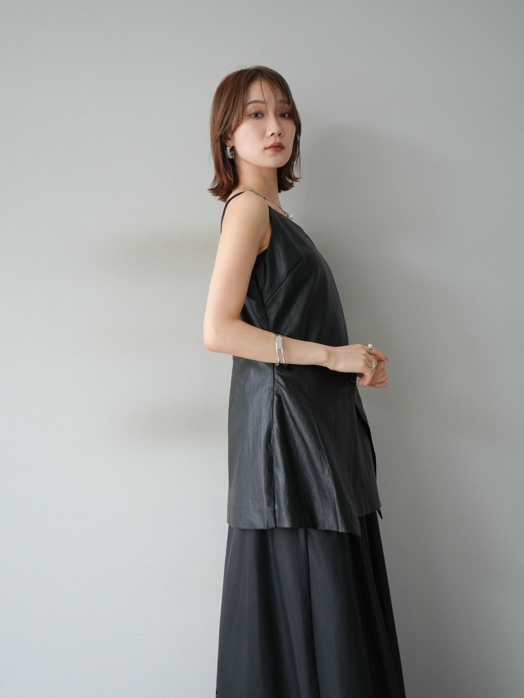 [予約]レイヤードレザーキャミソールチュニック/ブラック