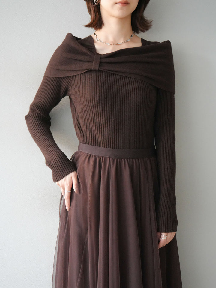 [予約]リボンモチーフオフショルリブニットトップス/brown