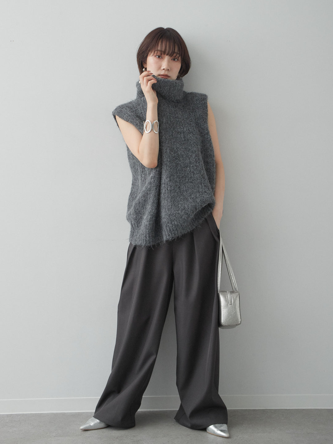 [SET]ハイネックシャギーオーバーニットベスト+ツイルタックワイドパンツ(2set)