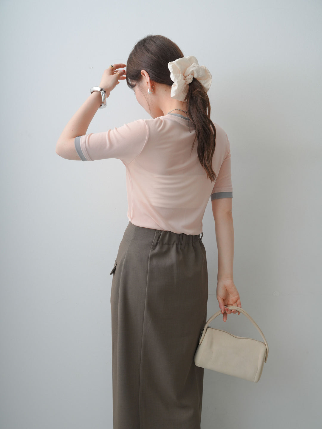[SET]トリムレイヤードシアー半袖トップス+クレープデシンフラップ付きストレートスカート(2set)