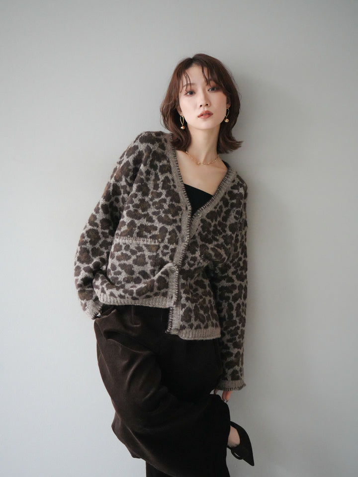 [予約]アニマル柄ステッチニットカーディガン/khaki