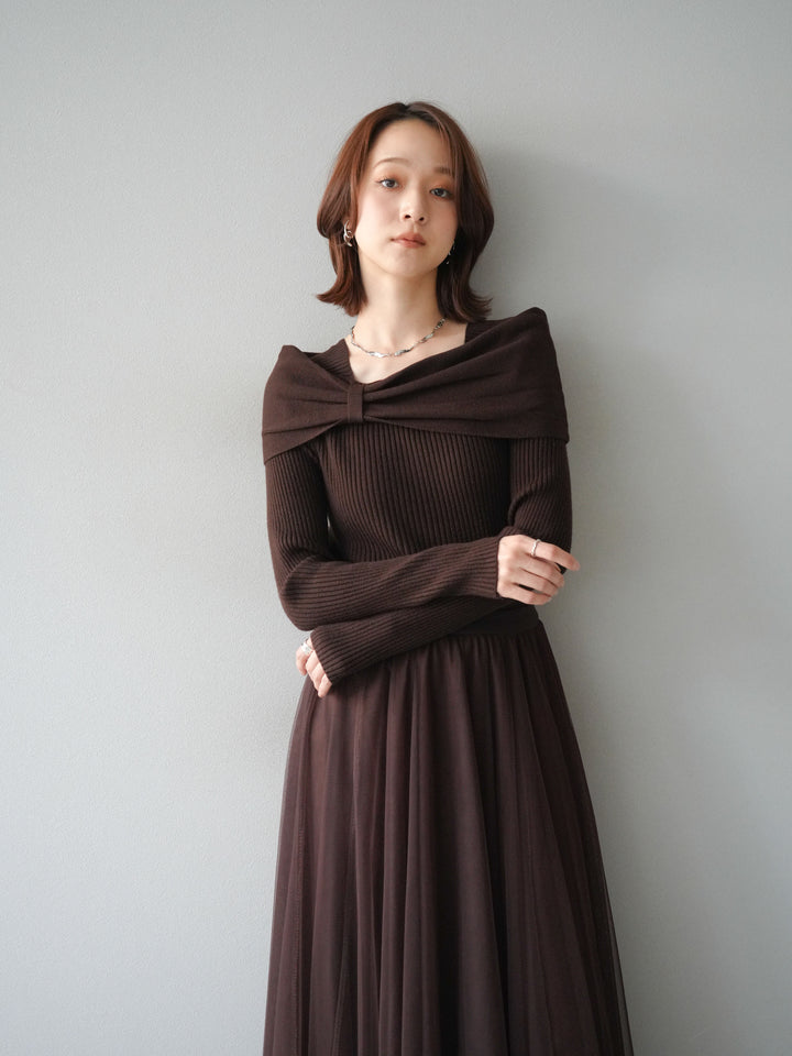 [予約]リボンモチーフオフショルリブニットトップス/brown