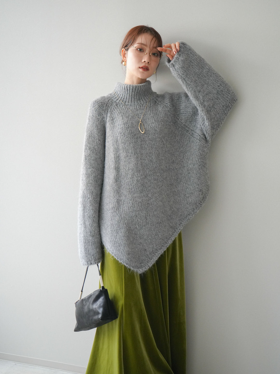 [予約]アシンメトリーハイネックニットプルオーバー/gray