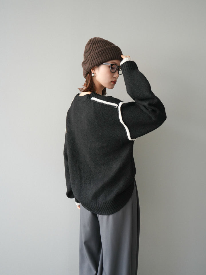 [予約]バイカラーパイピングニットプルオーバー/black