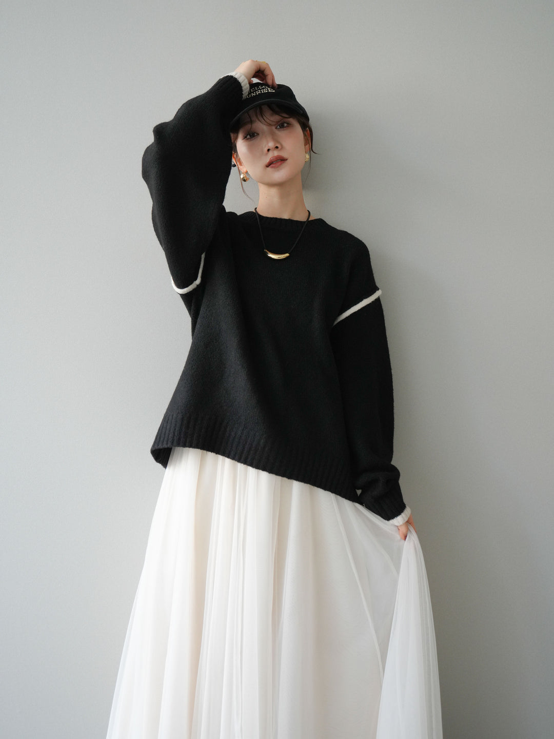 [予約]バイカラーパイピングニットプルオーバー/black