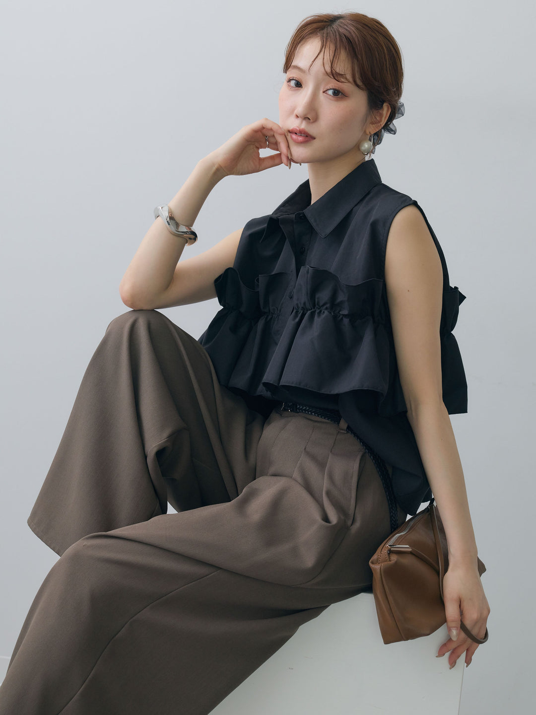 [SET]フリルノースリーブシャツ+クレープデシンタックワイドパンツ(2set)
