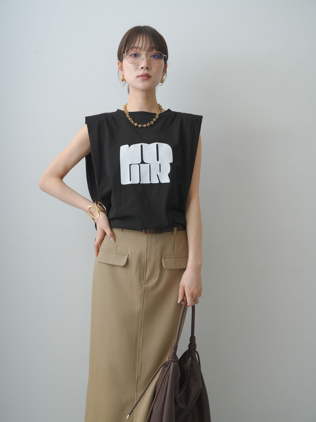 [SET]ショルダータックノースリーブオーバーTEE+ショルダータックノースリーブオーバーTEE+クレープデシンフラップ付きストレートスカート(3set)