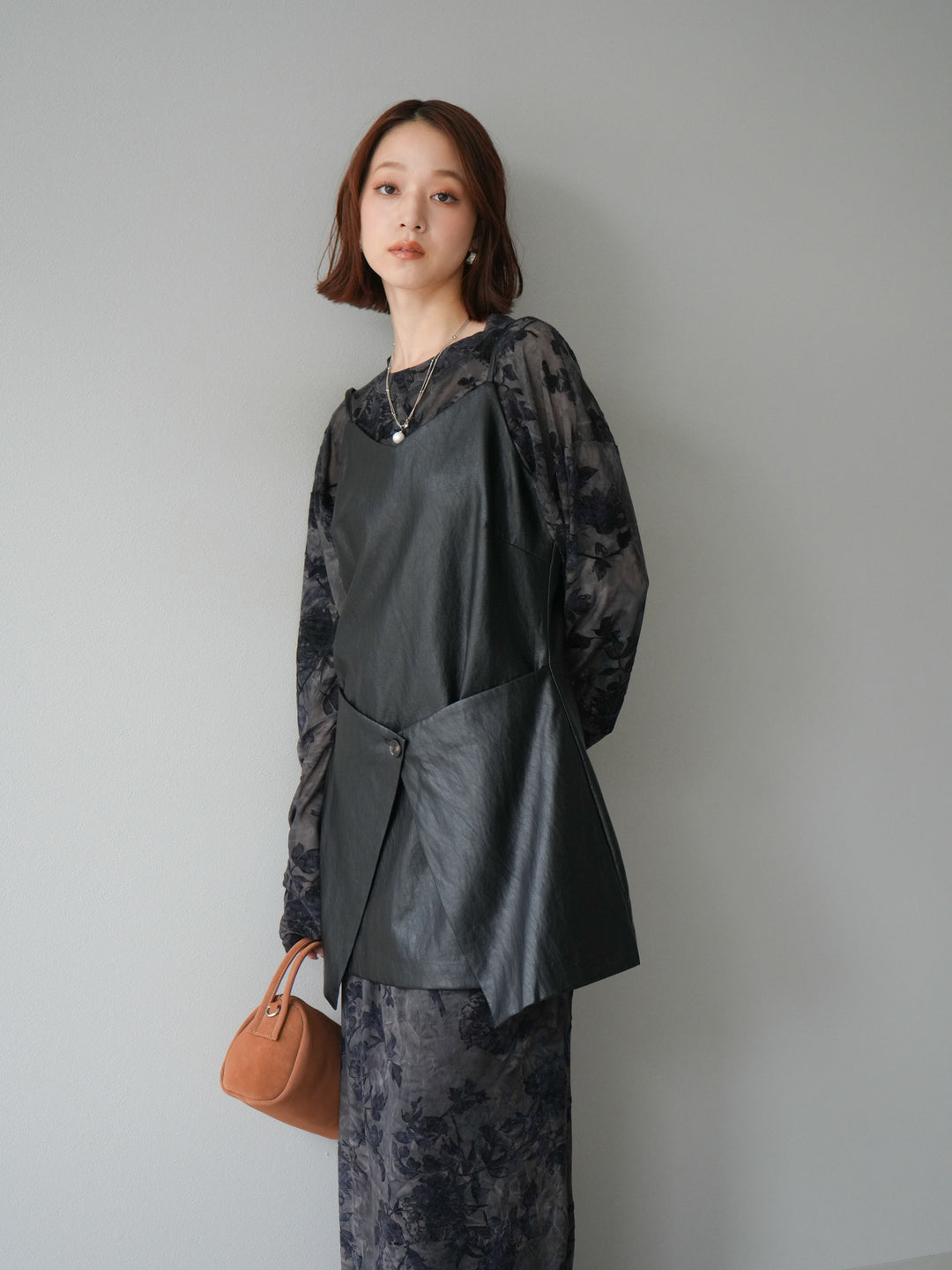 [予約]レイヤードレザーキャミソールチュニック/ブラック