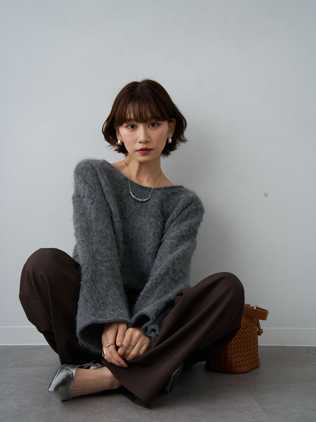 [SET]ボートネックシャギーオーバーニットトップス+ツイルタックワイドパンツ(2set)