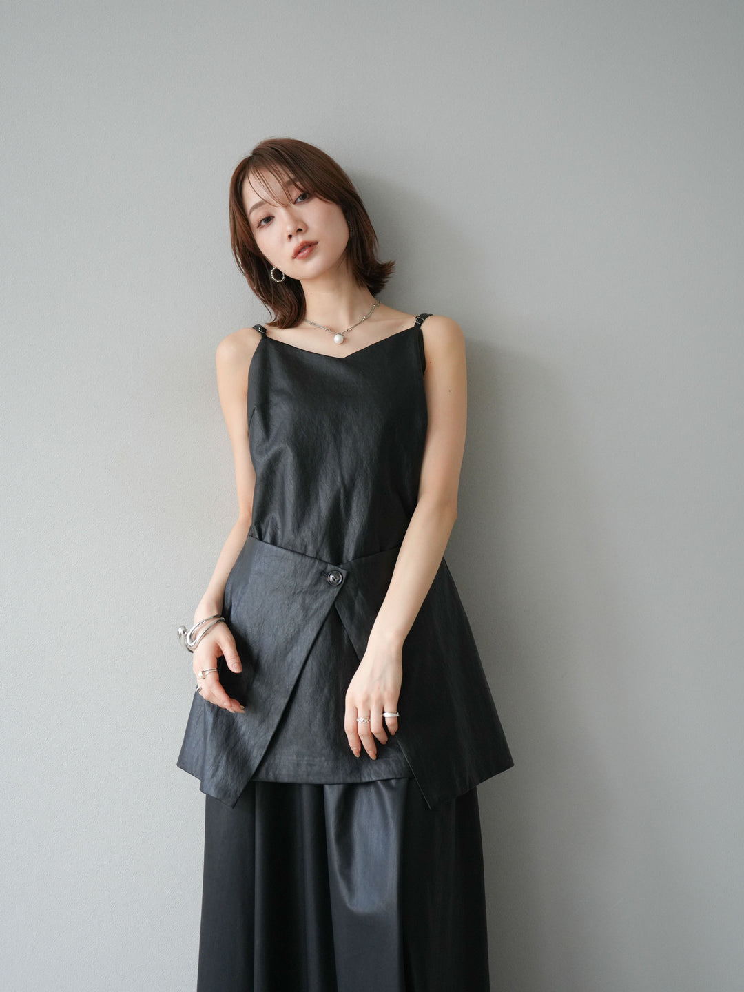 [予約]レイヤードレザーキャミソールチュニック/ブラック