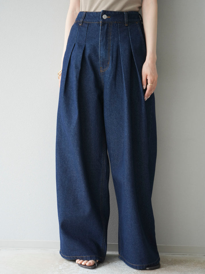 [予約]ダブルタックワイドデニムパンツ/インディゴ
