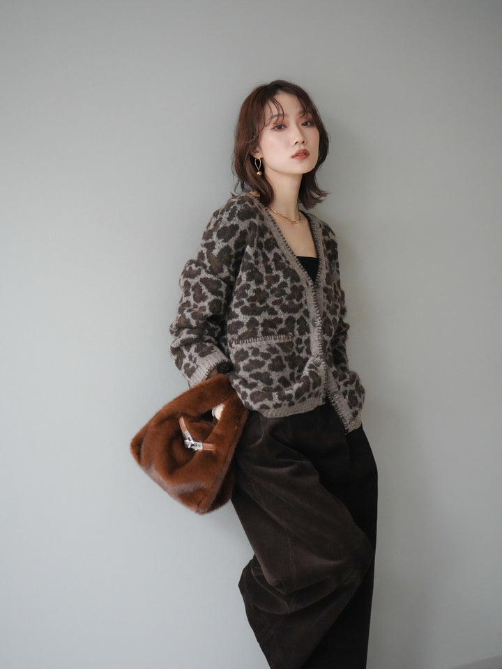 [予約]アニマル柄ステッチニットカーディガン/khaki