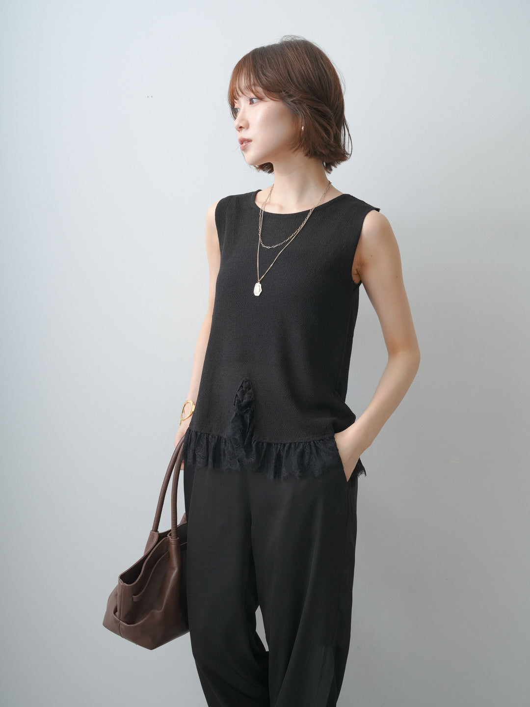 [予約]レースドッキングノースリニットトップス/black