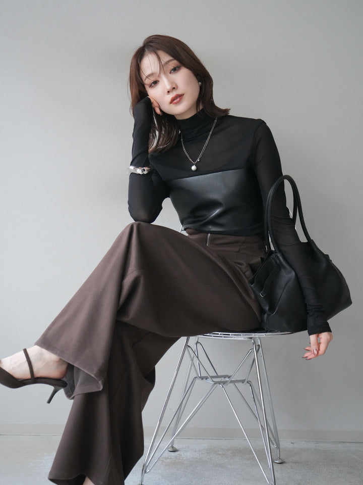 [予約]レザー切替プチネックシアートップス/black