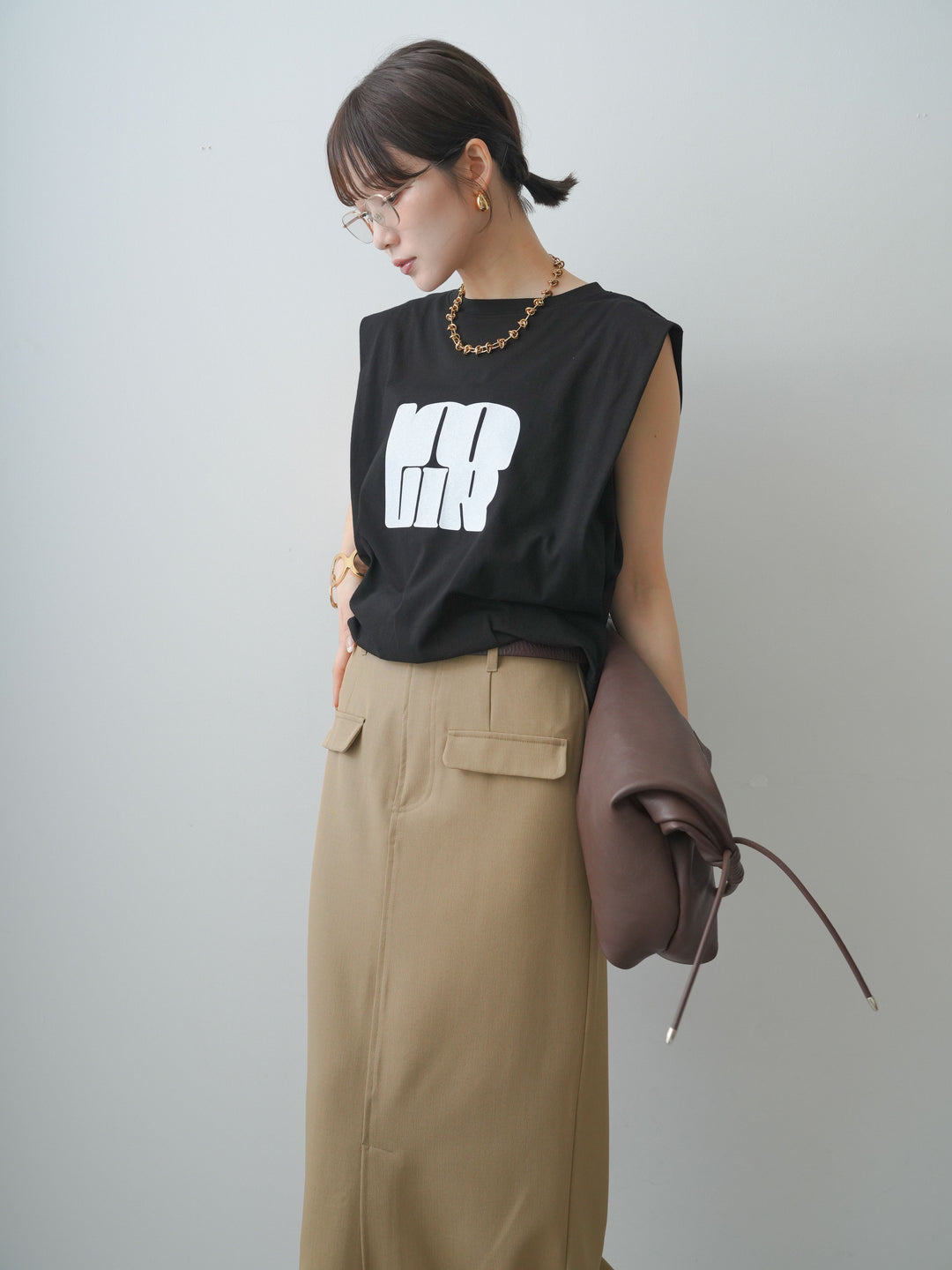 [予約]ショルダータックノースリーブオーバーTEE/black