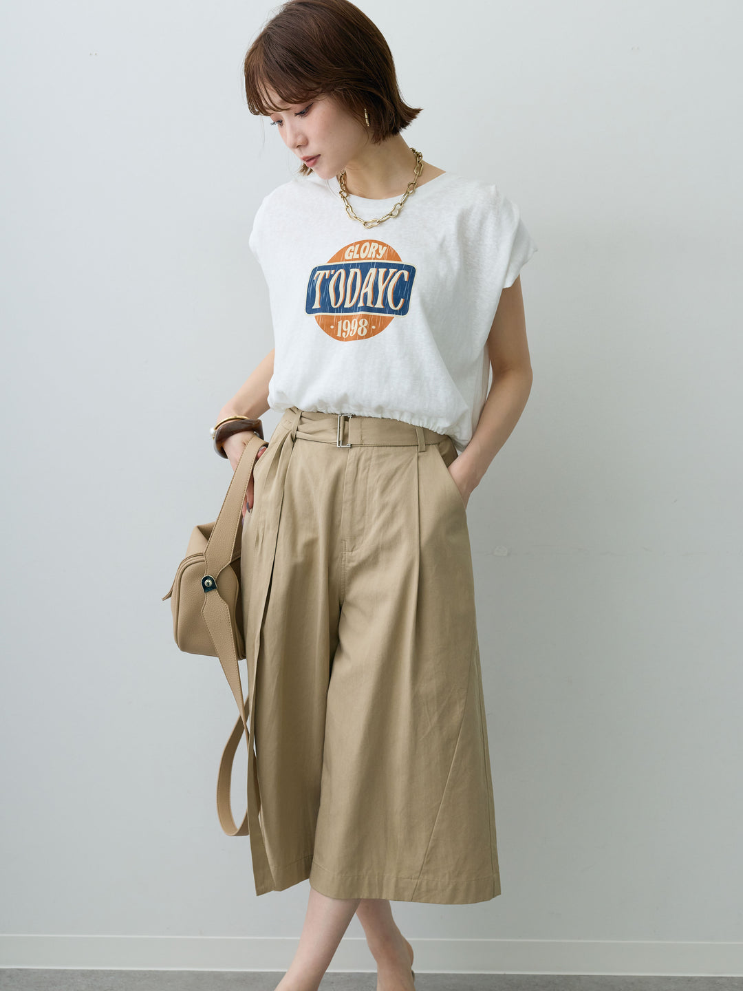 [SET]ヴィンテージロゴドロストTEE+ベルトデザインタックミドルパンツ(2set)