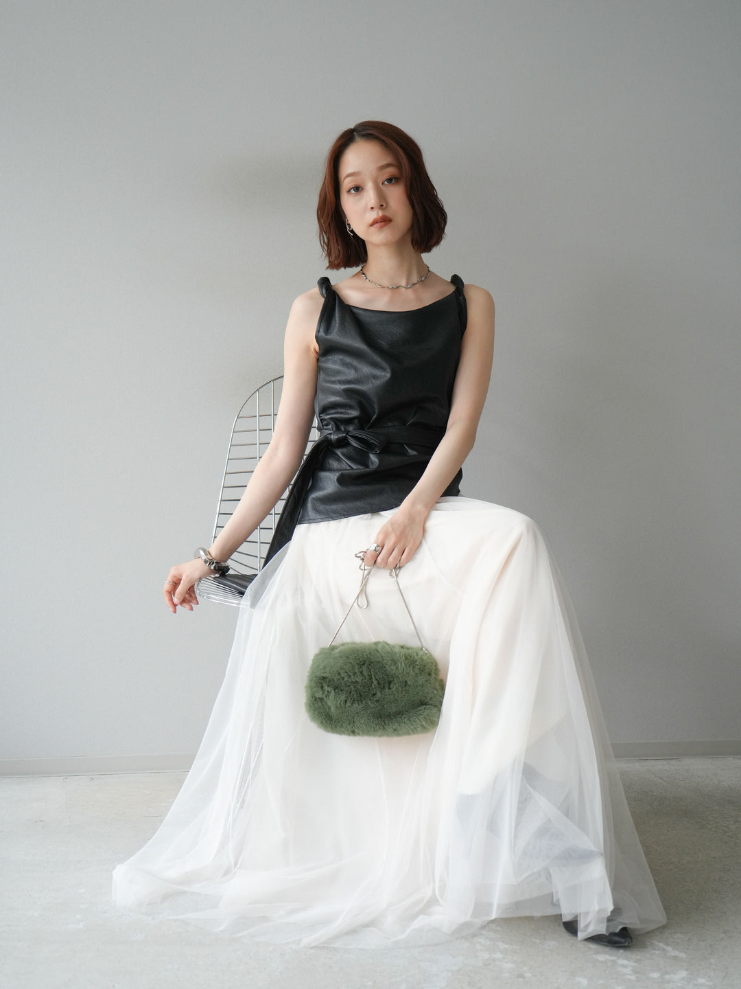 [予約]レザースリーブレスプルオーバー/ブラック