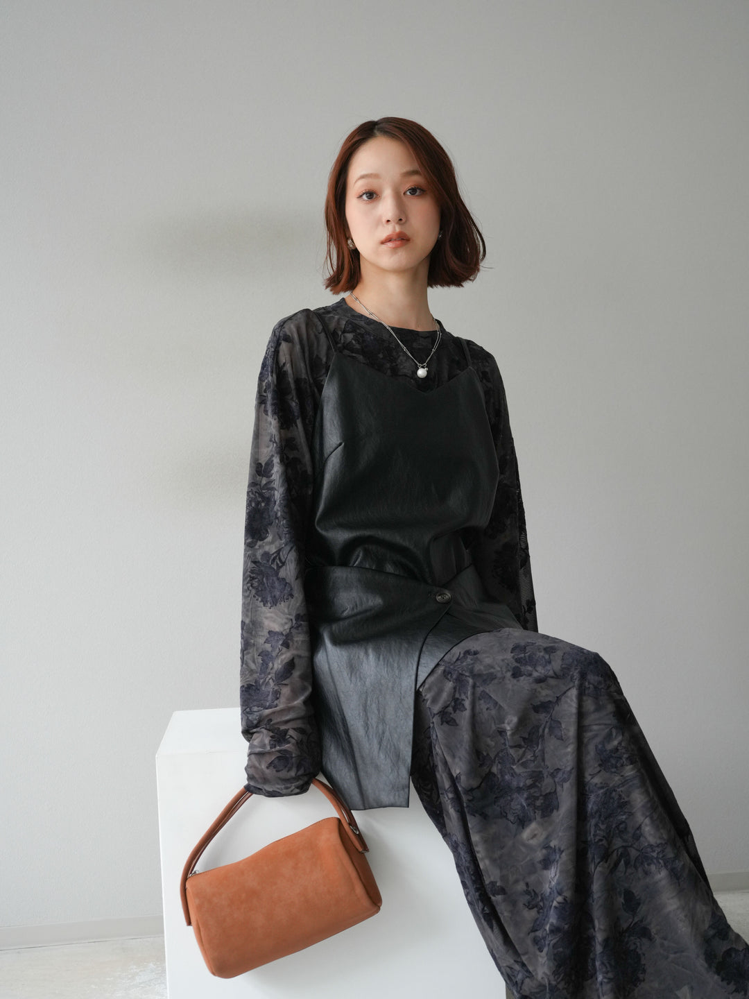 [予約]レイヤードレザーキャミソールチュニック/ブラック