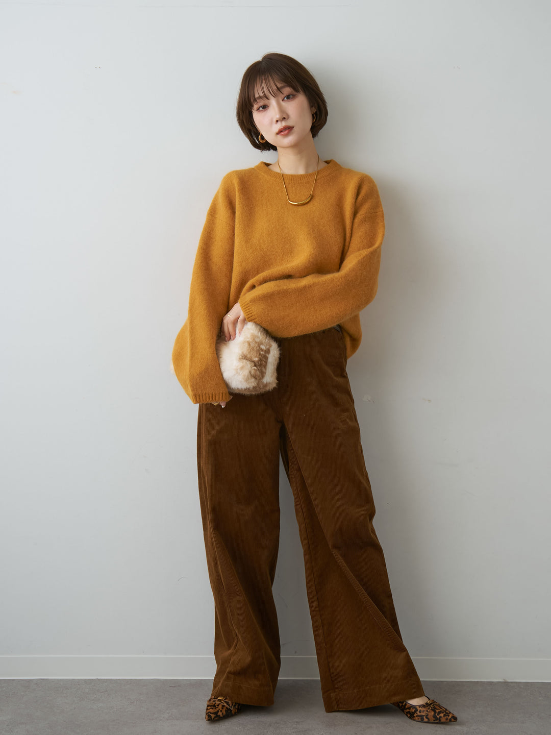 [SET]ソフトシャギークルーネックプルオーバー+ベルト付コーディロイワイドストレートパンツ(2set)