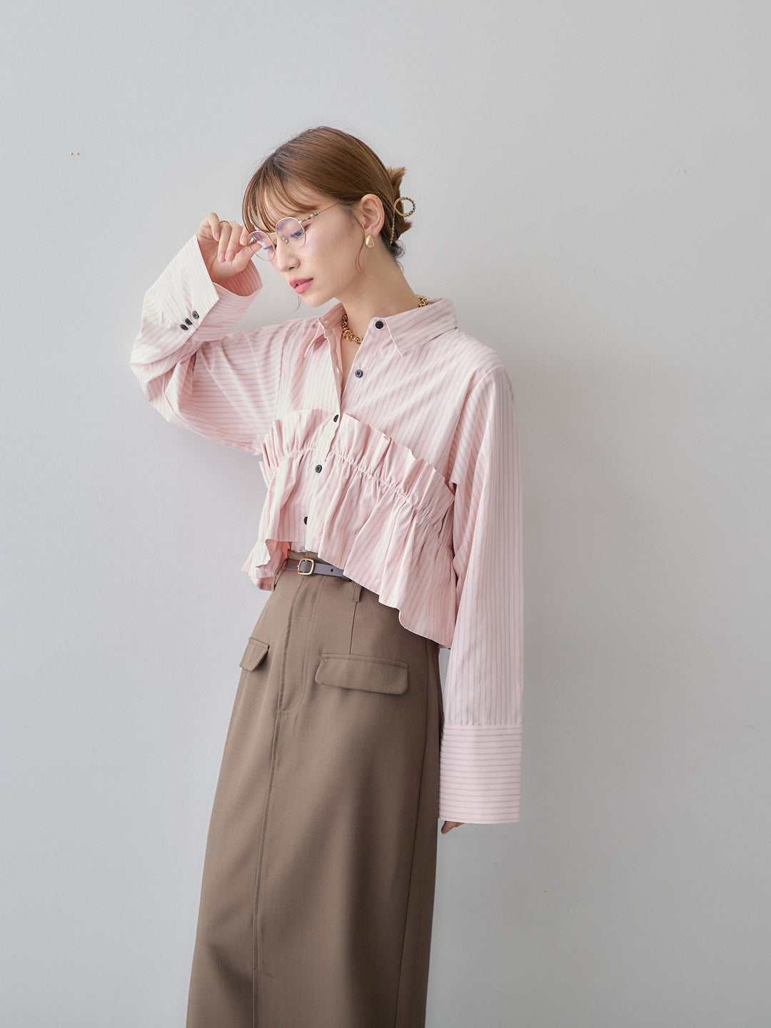 [SET]ストライプフリルシャツ+クレープデシンフラップ付きストレートスカート(2set)