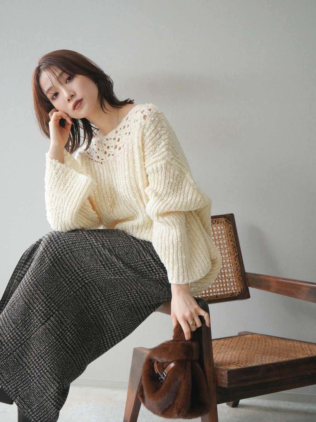 [予約]ボートネック透かし編みニットプルオーバー/white