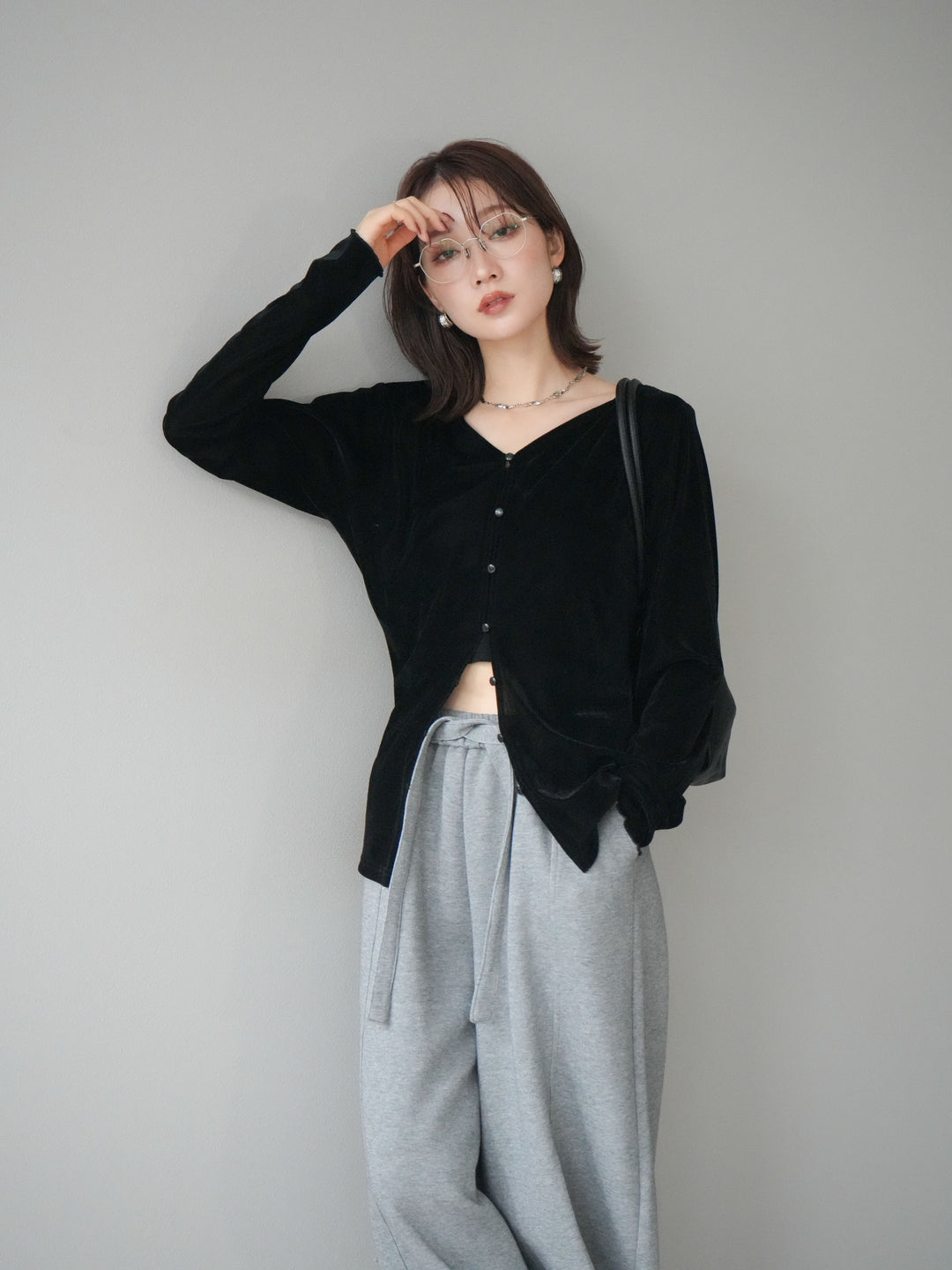 [予約]ベロアカーディガン/black