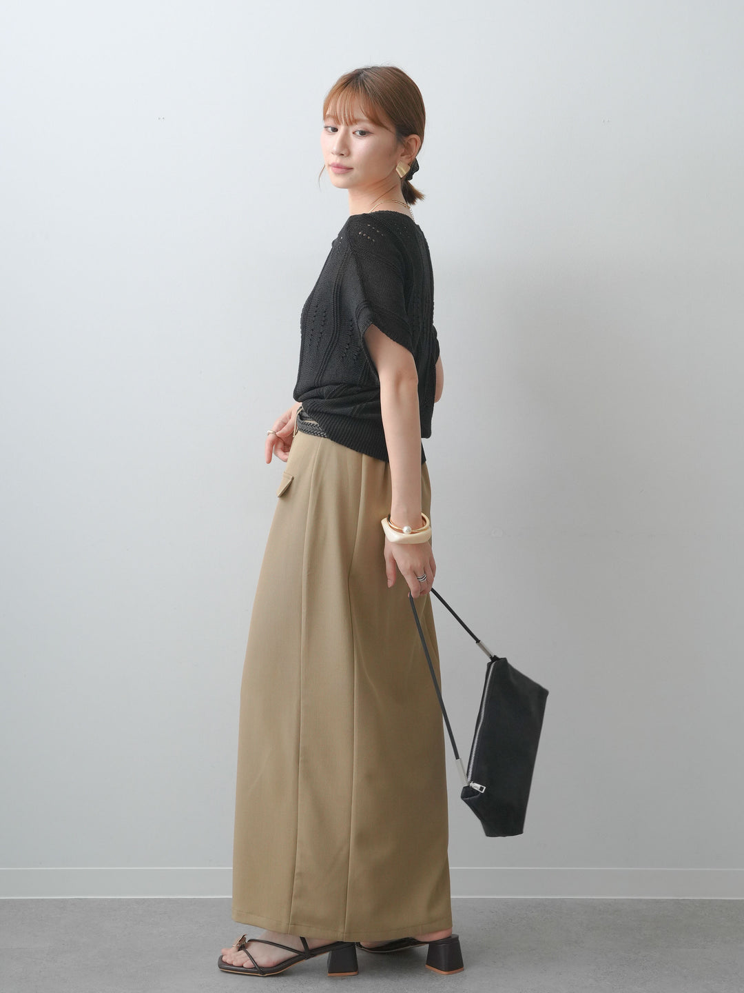 [SET]アイレットサマーニットトップス+クレープデシンフラップ付きストレートスカート(2set)