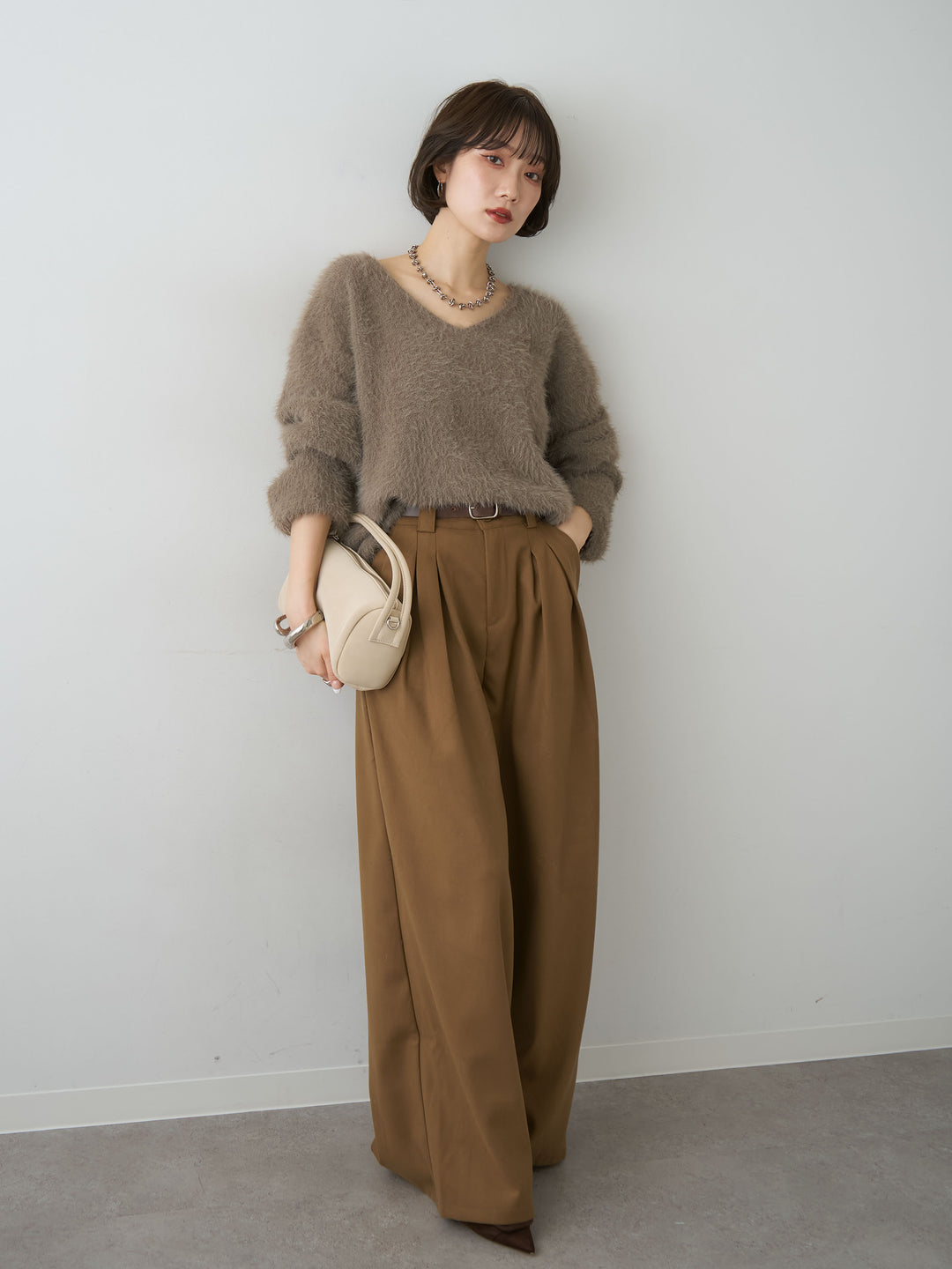 [SET]シャギーVネックニットトップス+ダブルタックドレープストレートワイドパンツ(2set)