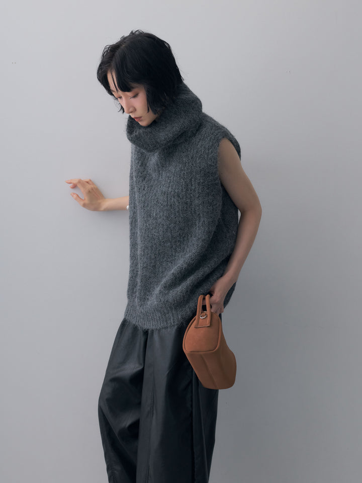 [予約]ハイネックシャギーオーバーニットベスト/darkgray
