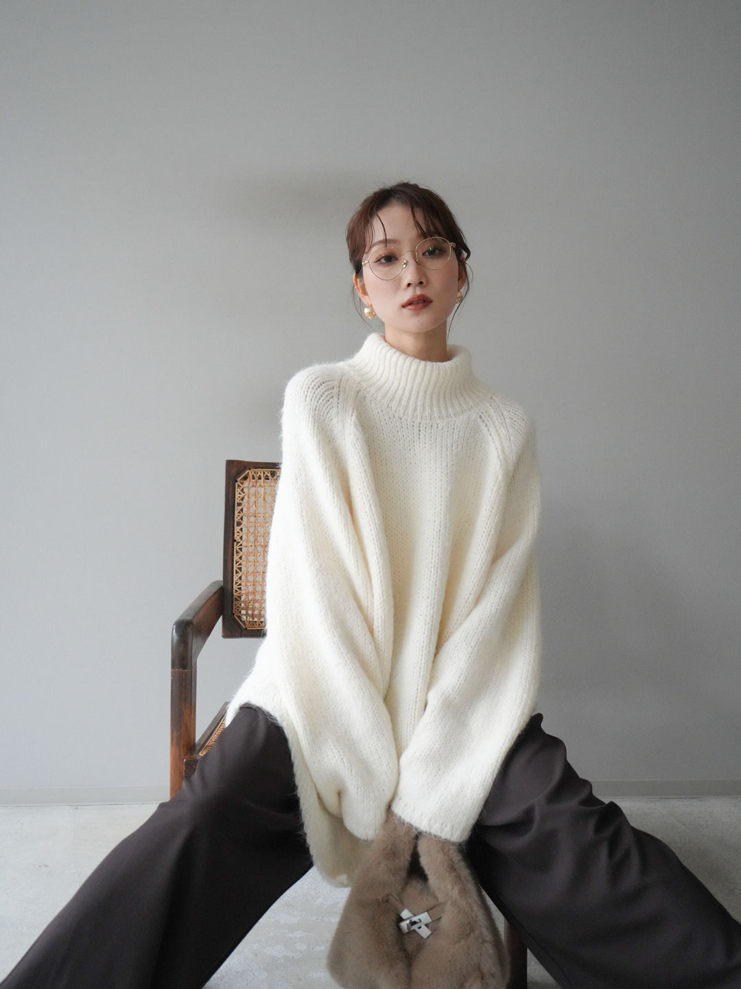 [予約]アシンメトリーハイネックニットプルオーバー/beige