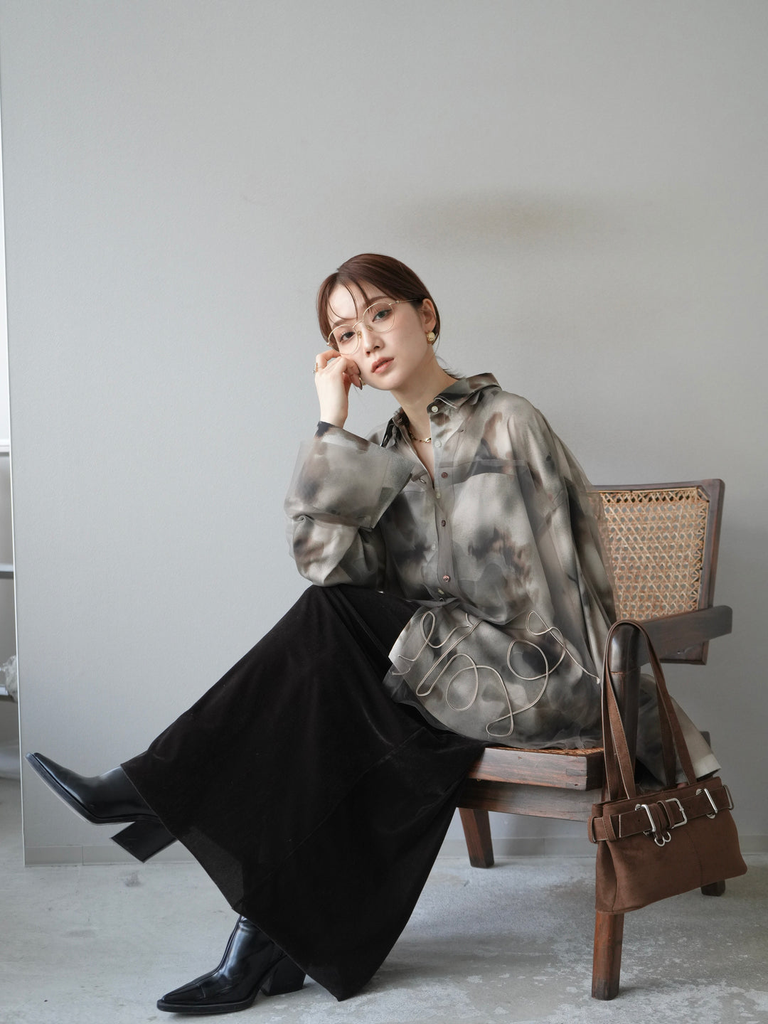 [SET]コード刺繍チュールシャツ＆ニュアンス柄シャツアンサンブル+ベロアナロースカート(2set)