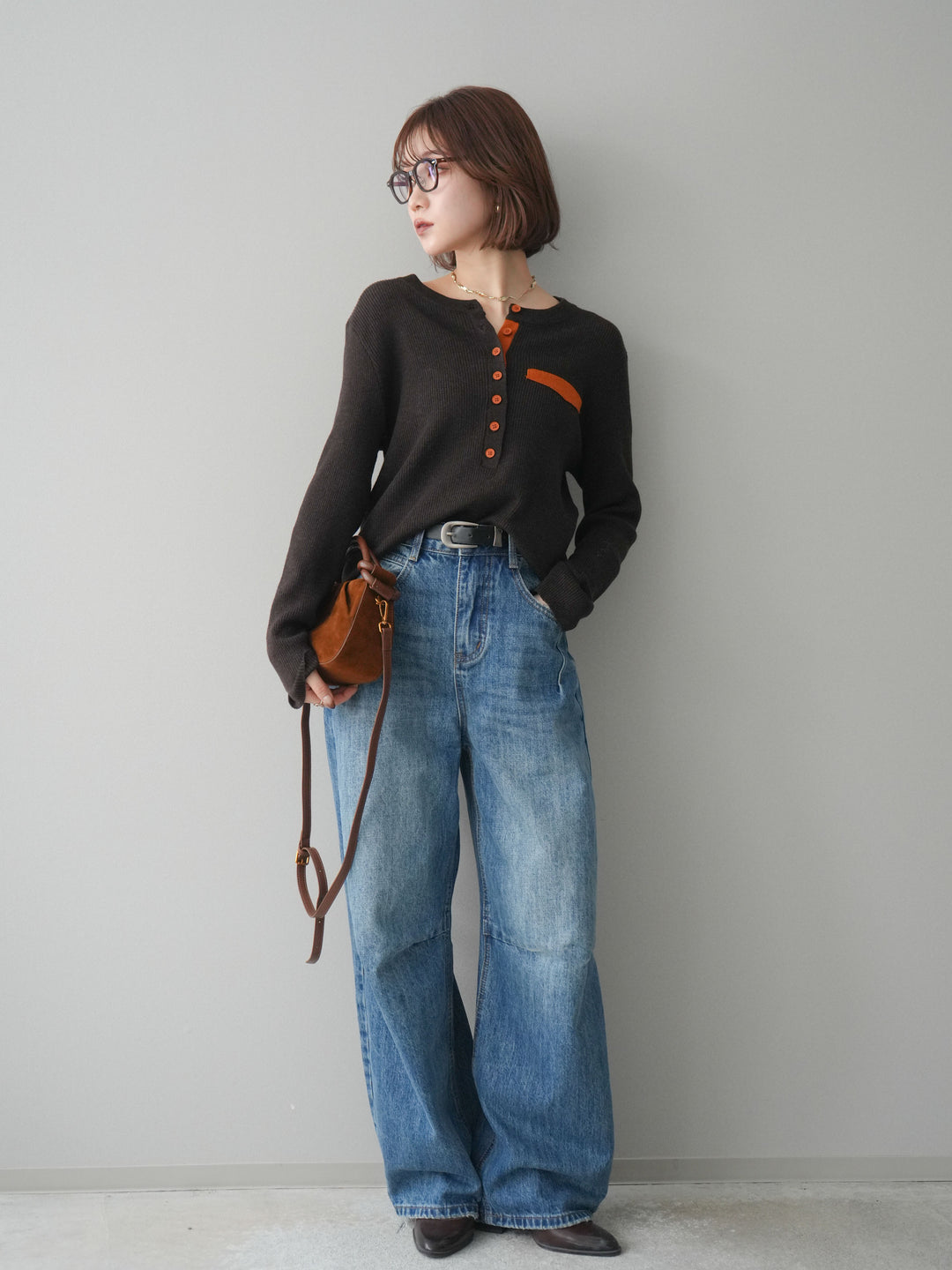 【預購】雙色拼接口袋亨利領針織衫/棕色