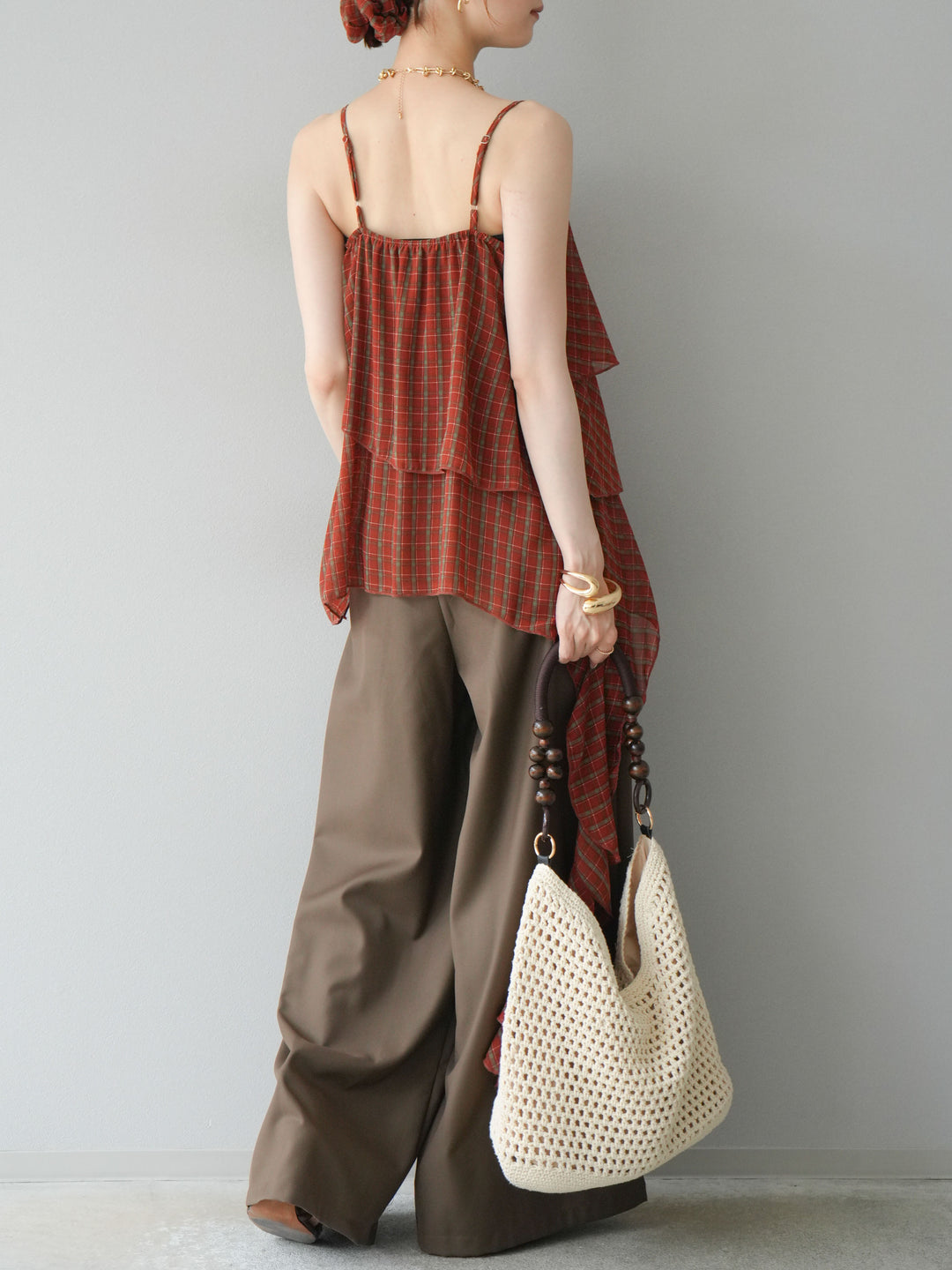 【預購】寬褲，捲腰，附logo褶/褐色