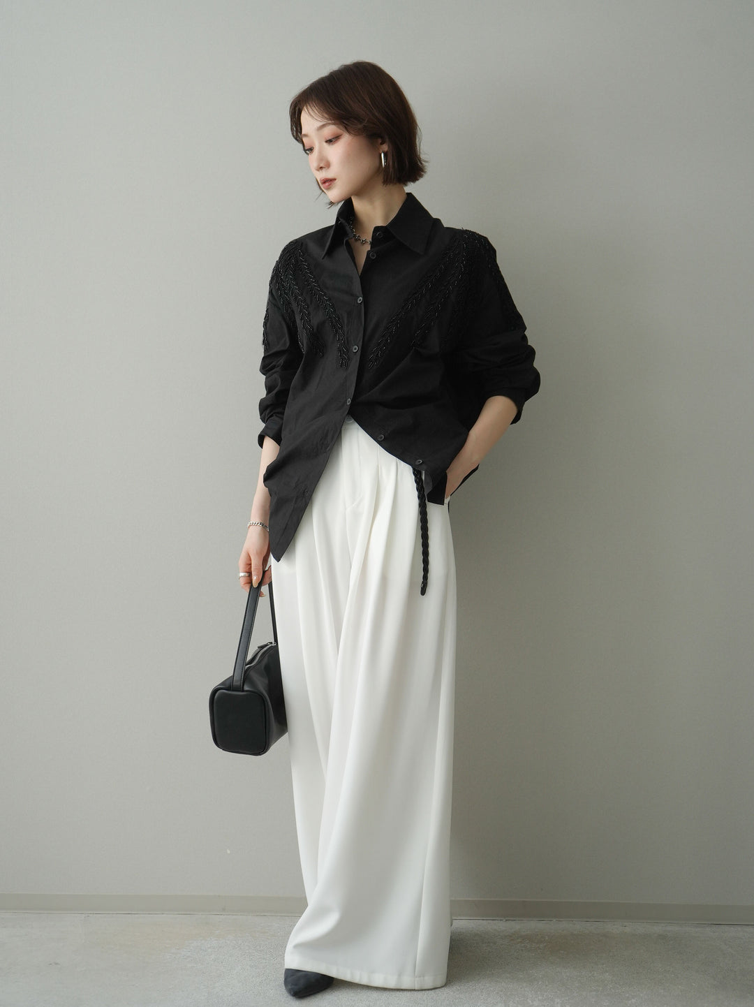 [予約]編み込みベルト付タックワイドパンツ/white