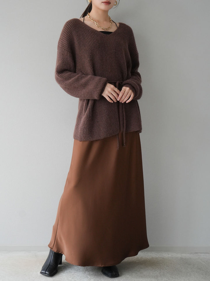 [予約]フロントスリットVネックニットプルオーバー/ブラウン