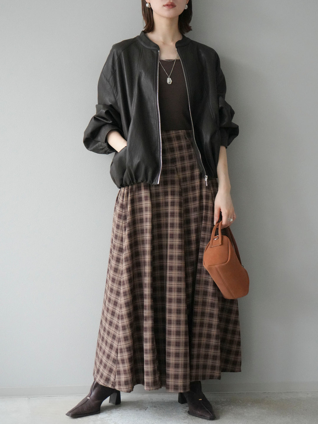 [予約]チェックタックフレアロングスカート/ ブラウン