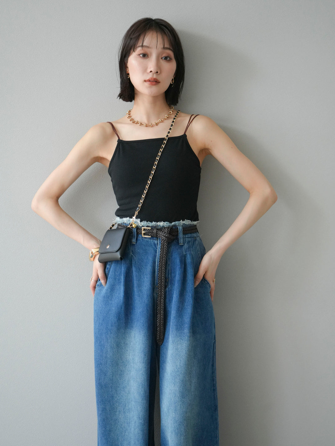 【預購】雙色吊帶罩杯背心/黑色