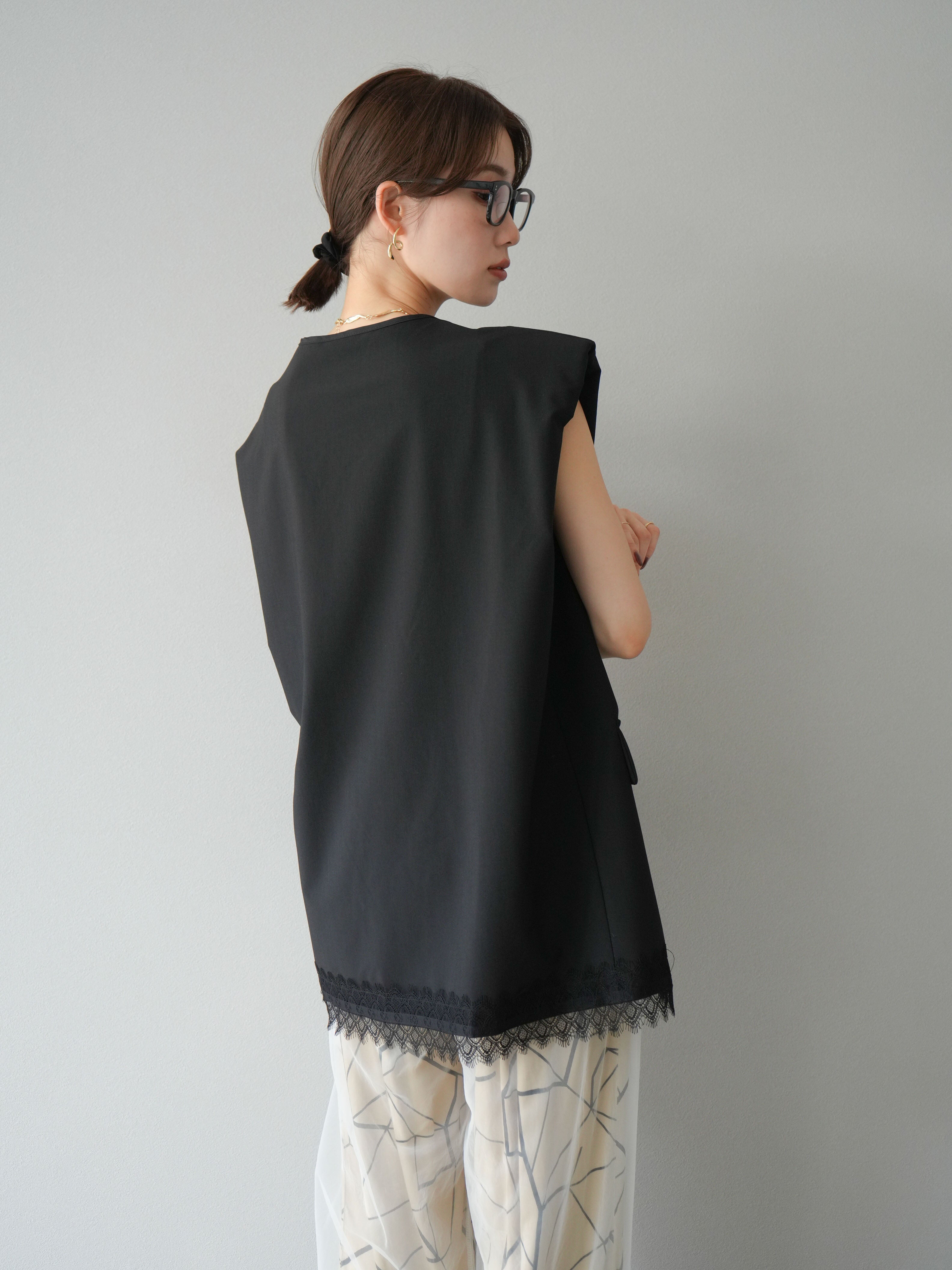 予約]ダブルZIPレースヘムベスト/ブラック – Lumier