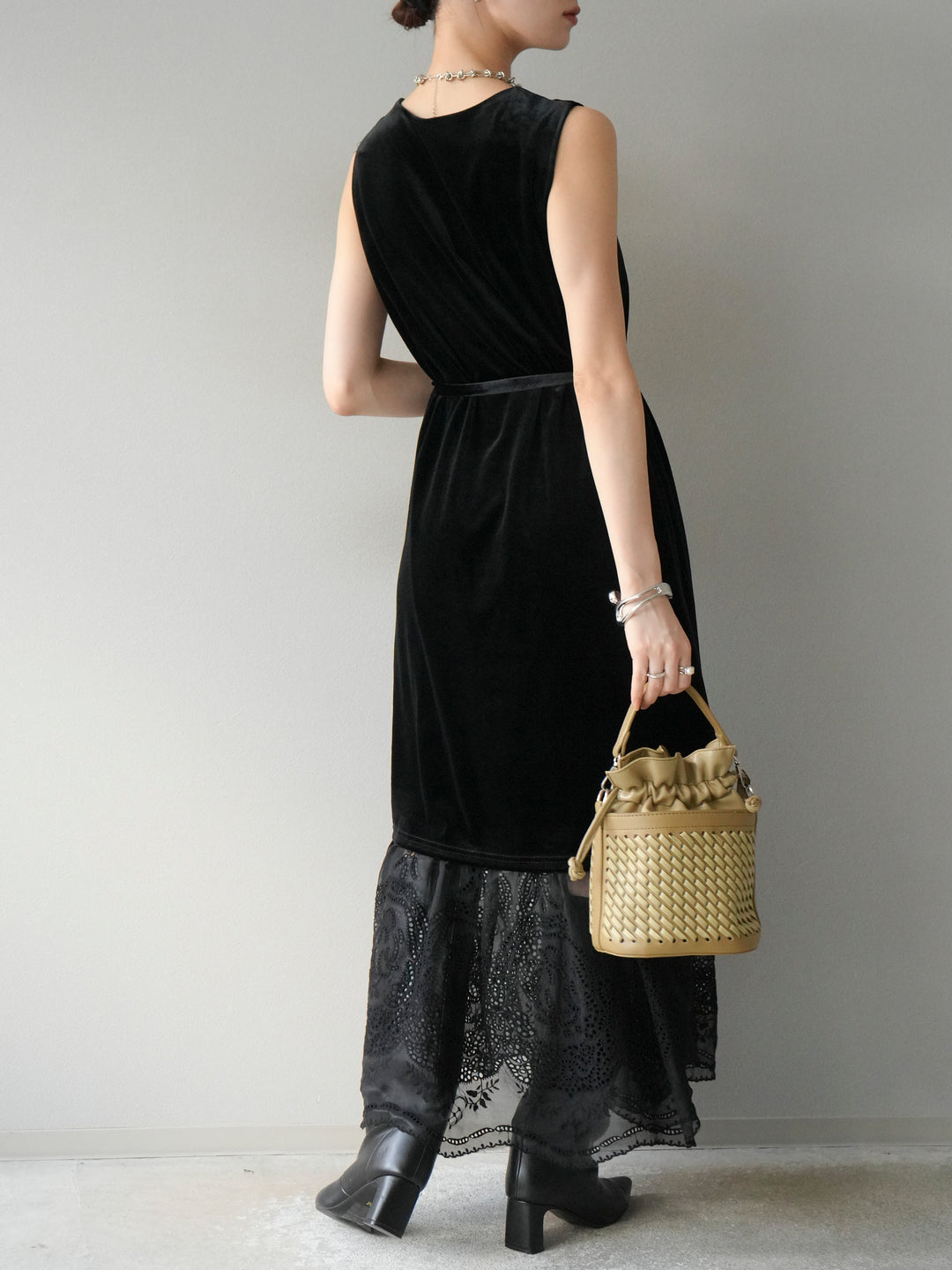 [予約]裾コットンレースベロアワンピース/ブラック