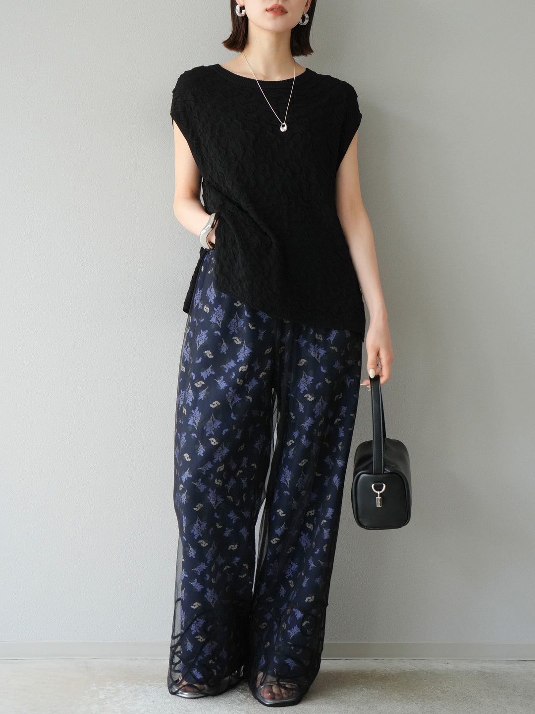 [SET]ポコポコノースリーブニットプルオーバー+コード刺繍チュールレイヤードパンツ(2set)