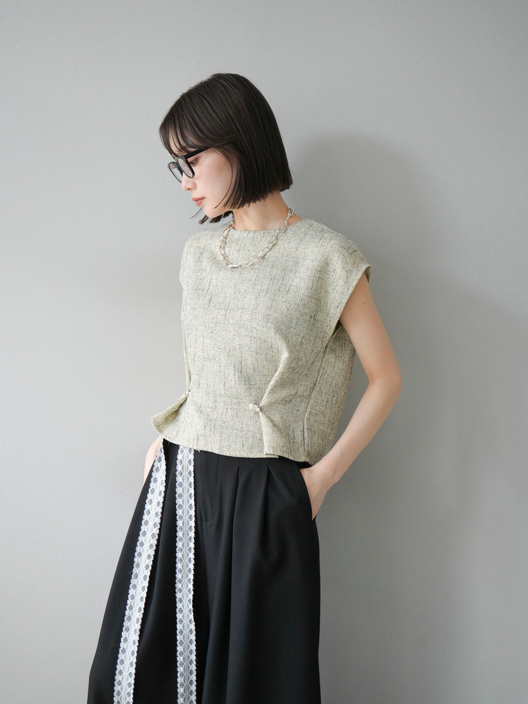 [予約]サマーツイードぺプラムブラウス/ベージュ
